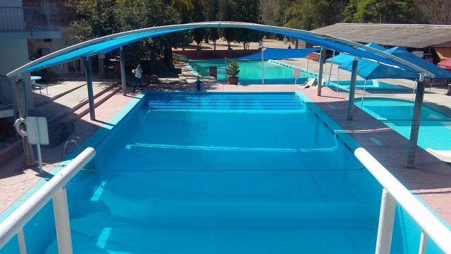 Se ahogó una niña en alberca del balneario de Río Verde • Semanario7dias