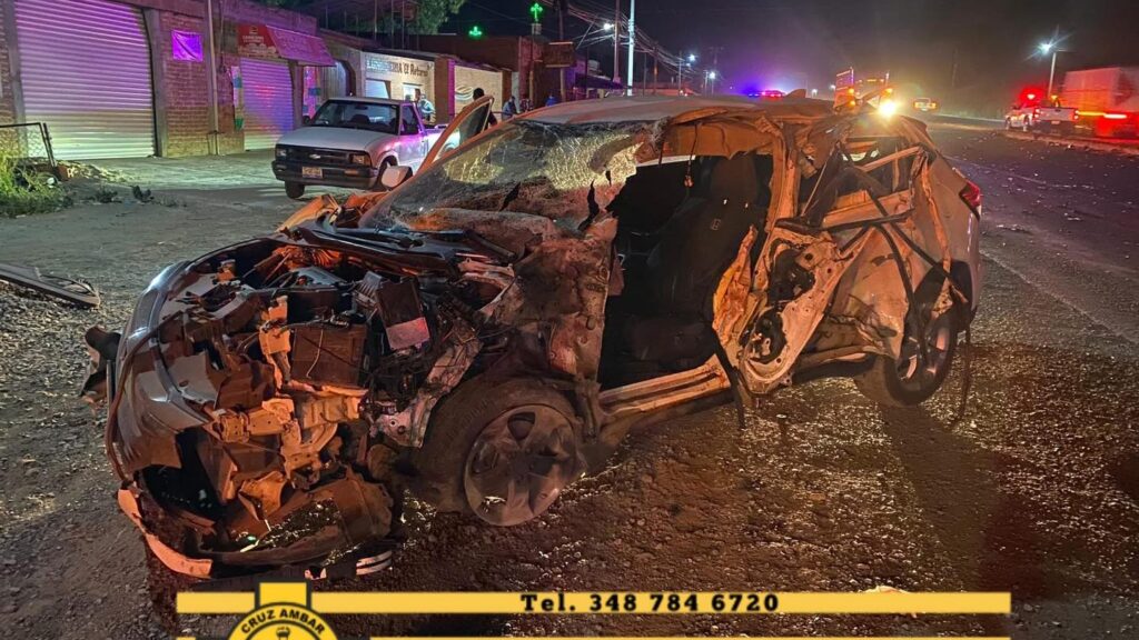 Choque en la carretera deja un herido grave • Semanario7dias